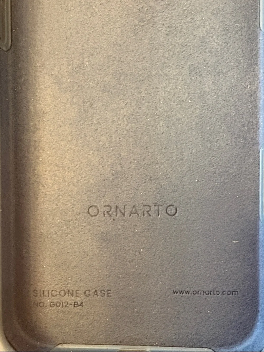 Dark Blue Silicone iPhone 16 Case - Ornato